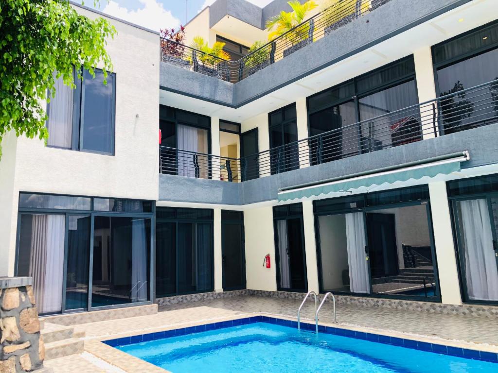 Why More Expats Are Choosing Kigali Apartments Over Hotels